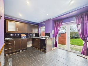 Photo 4- click for photo gallery